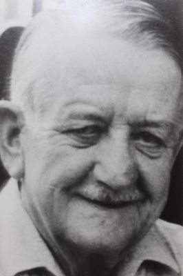 Featured image for “Les E. GLOVER”